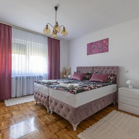 Apartman Marta I Soba Maja Gradiste エクステリア 写真
