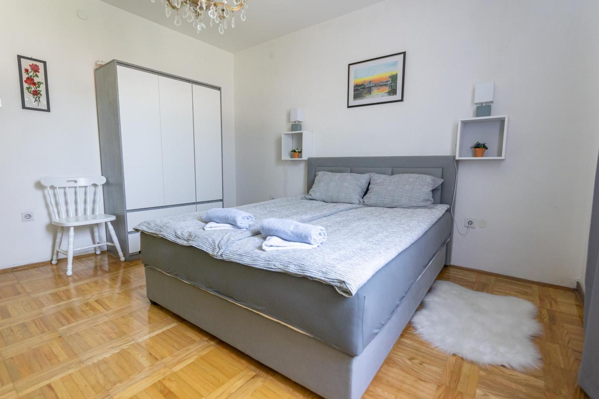 Apartman Marta I Soba Maja Gradiste エクステリア 写真